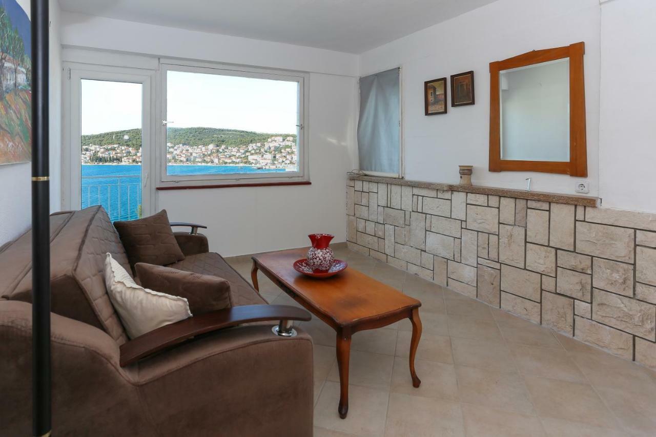 Villa Uno Trogir Exterior foto