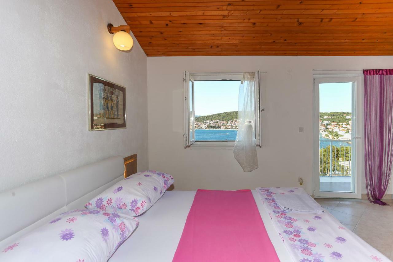 Villa Uno Trogir Exterior foto